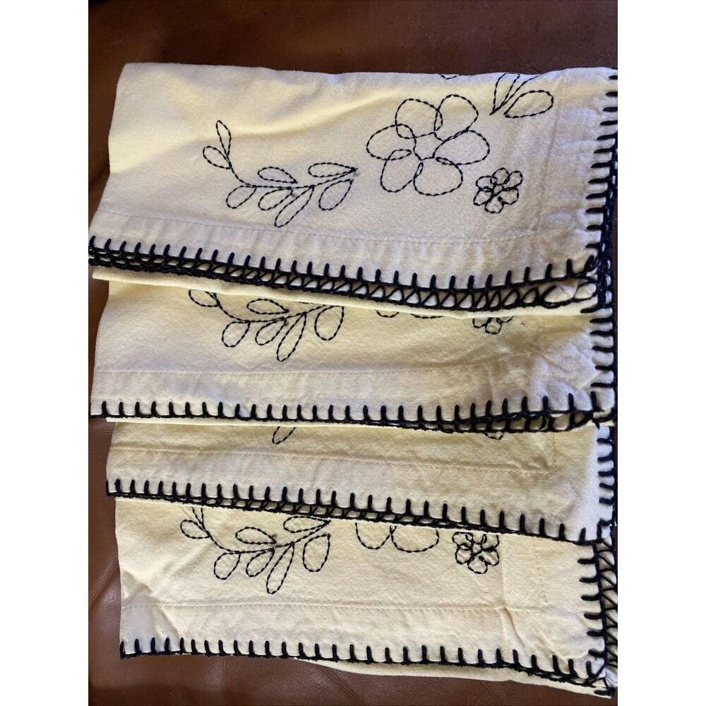 4 TAG Yellow Cotton Napkins with Black Trim and Floral Emroidery